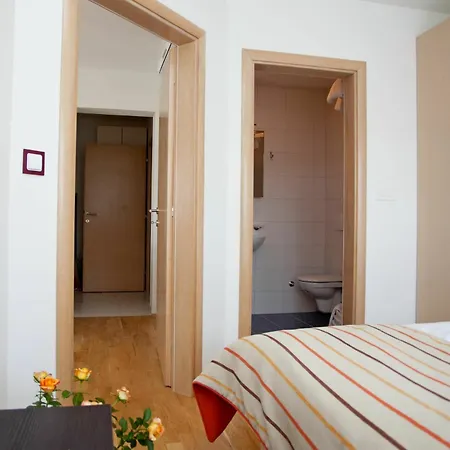 Summer Maja Apartment Okrug Gornji