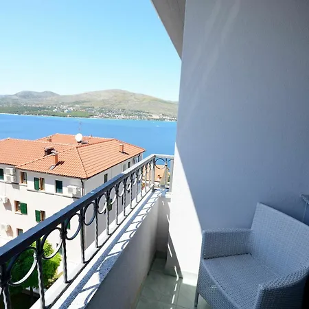 Summer Maja Apartment
